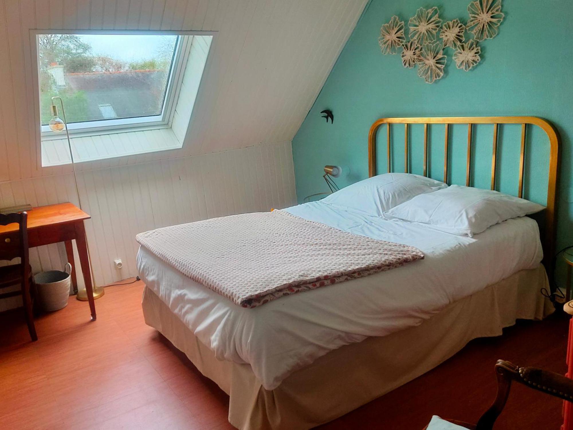 Chambres D'Hotes Et Gite D'Etape Avel Glaz Морле Стая снимка
